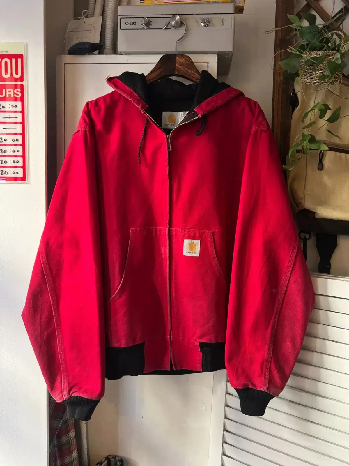 [L]00's Calhart USA Vintage Red Canvas Active Jacket