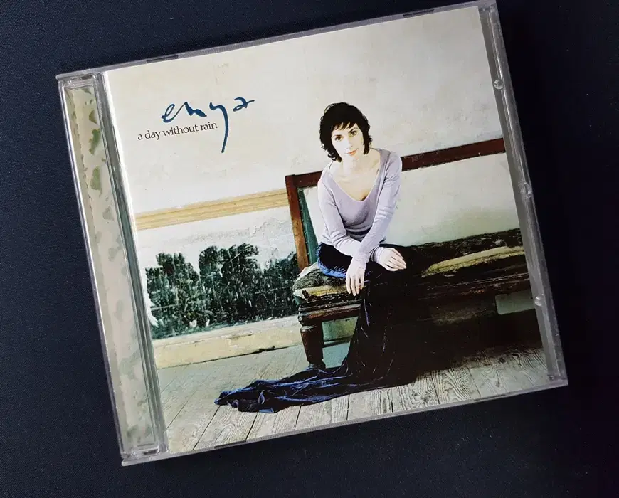 Enya - A Day Without Rain 씨디