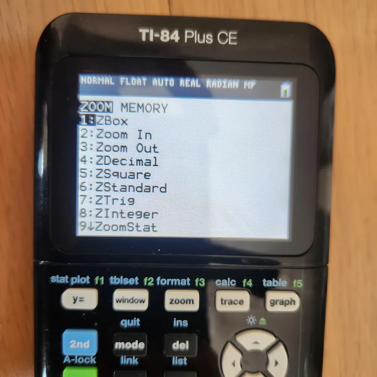 텍사스인스트루먼트 TI-84 Plus CE 공학용 계산기