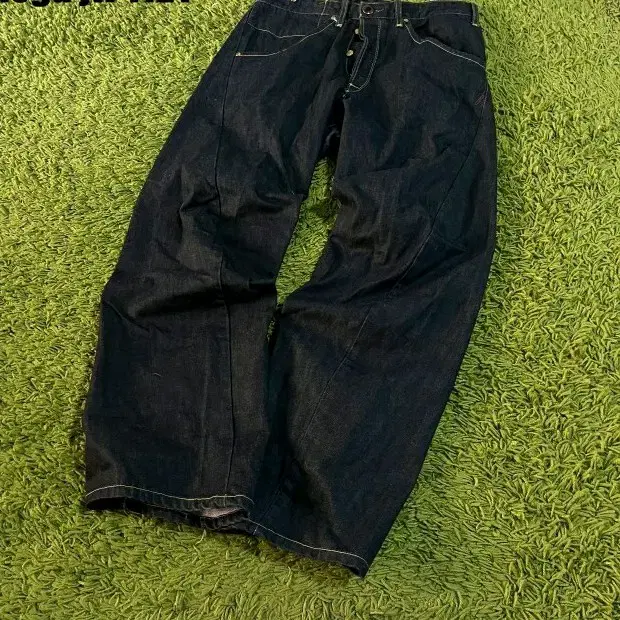 Levi's Engineered Jin Jeans32