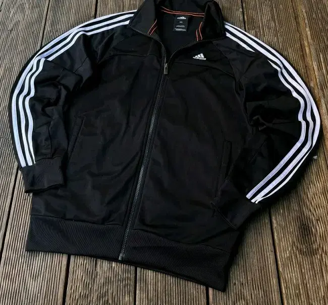 Adidas Triangle Logo Black Jersey95