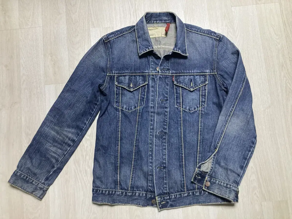 Levi's Red Loop Denim Jacket XL