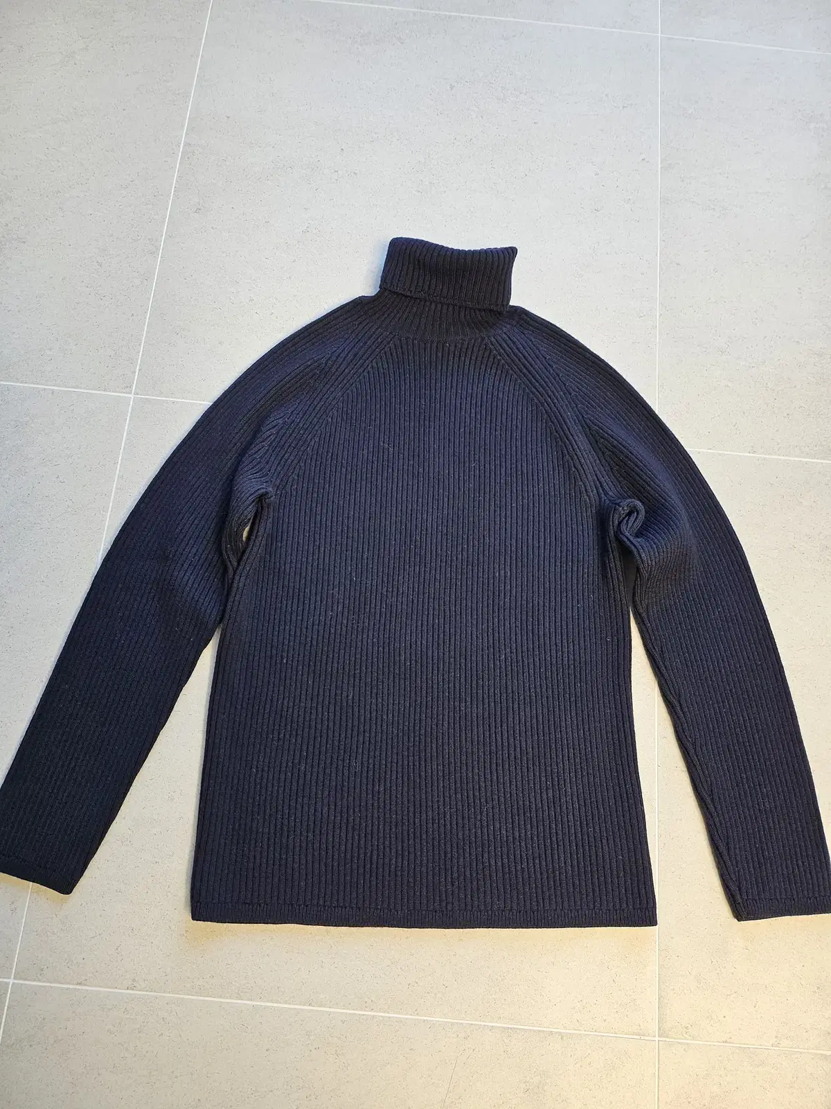 Tory Burch Dark Bloo Wool Knit Turtleneck pola size M (100)