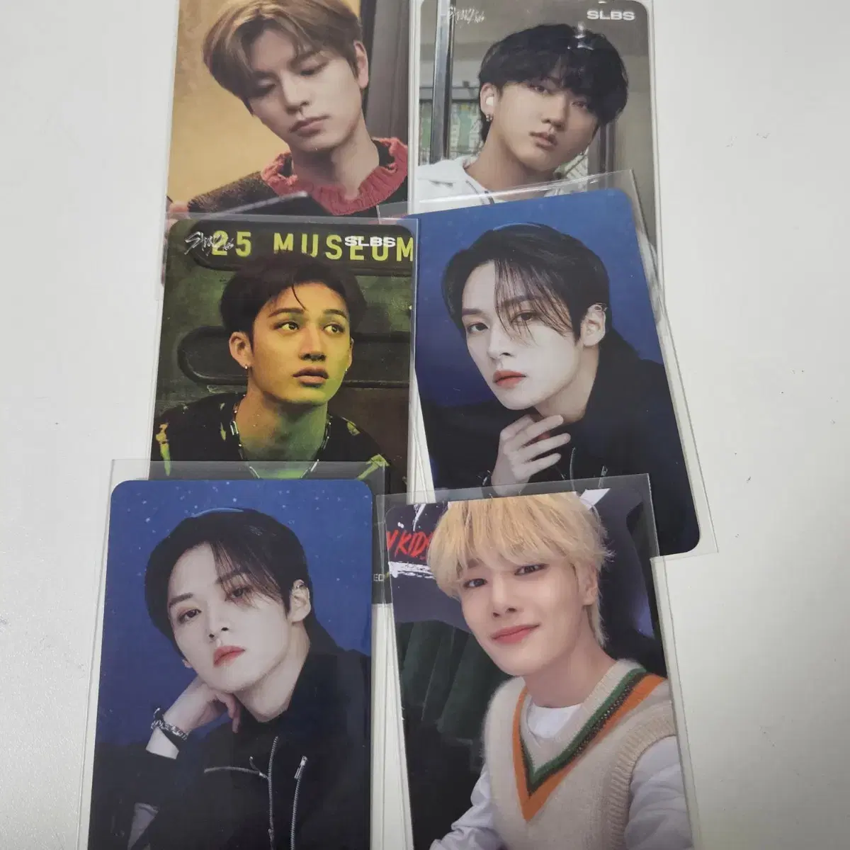 Bulk)Skz bang chan seungmin changbin i.n lee know photocard SLBS Shinhan Pilot