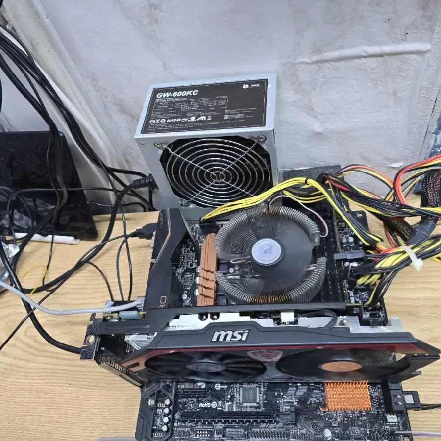 업글후남은것조립i7 6700/8램/SSD120/GTX660본체