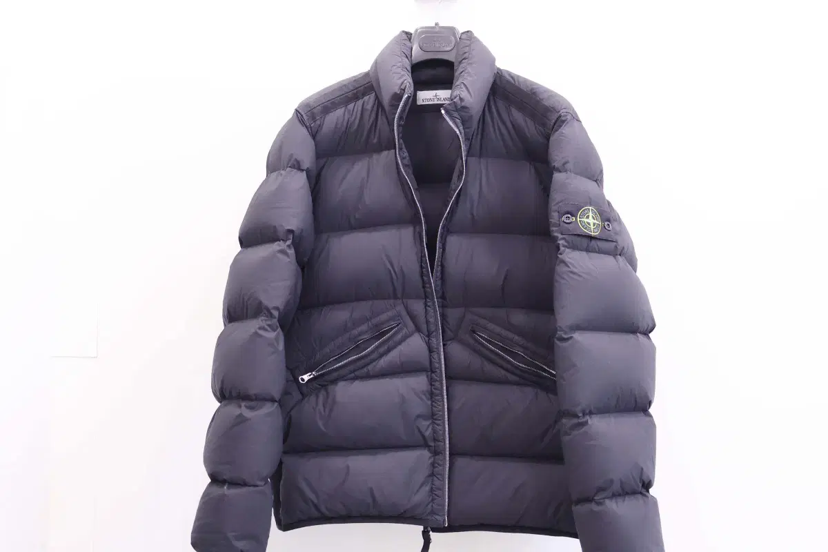 Stone Island 43028 Seamless Tunnel Nylon Down Jacket S