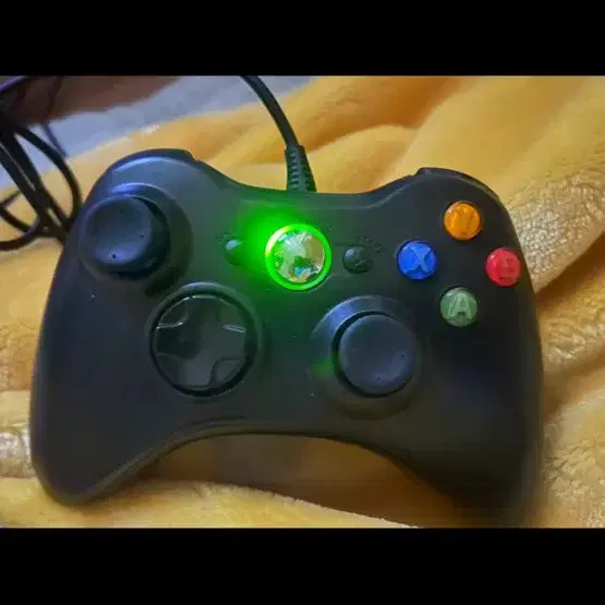 XBOX 360 s 판매합니다