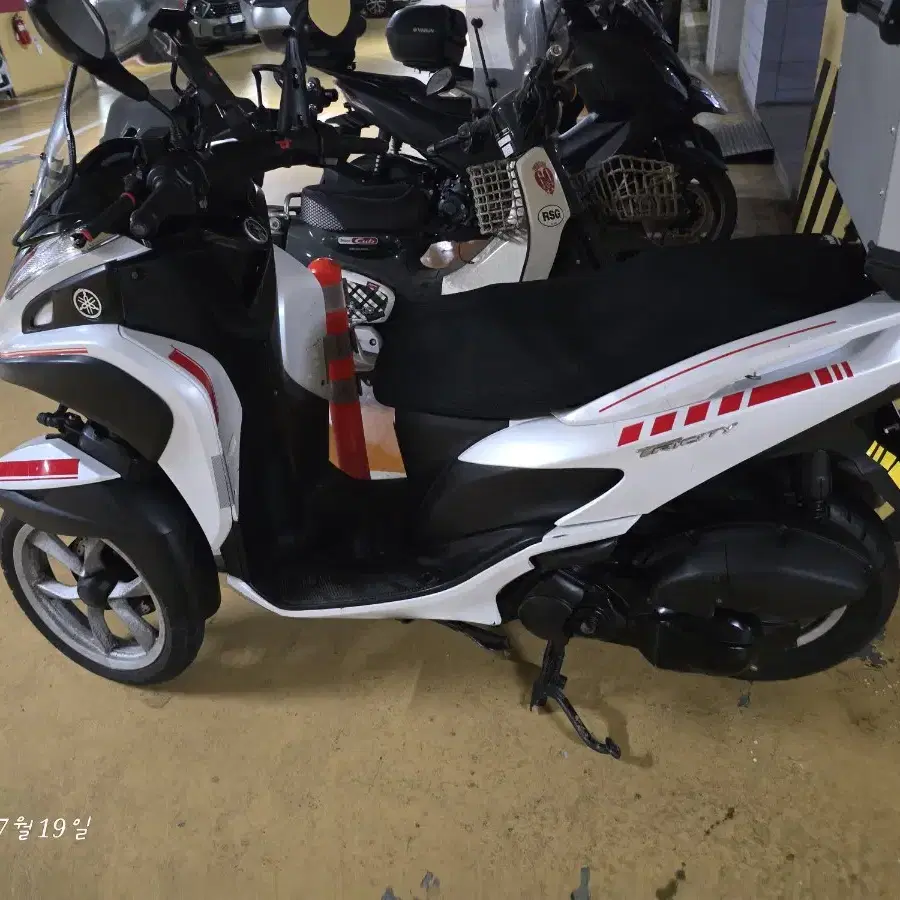 야마하트리시티125cc