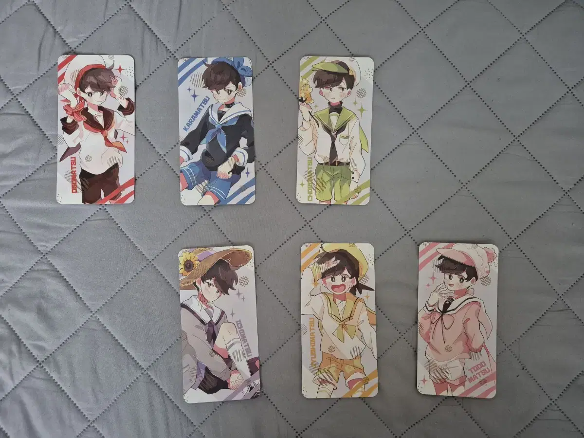 Osomatsu-san unofficial goods sells a set of kard teks.