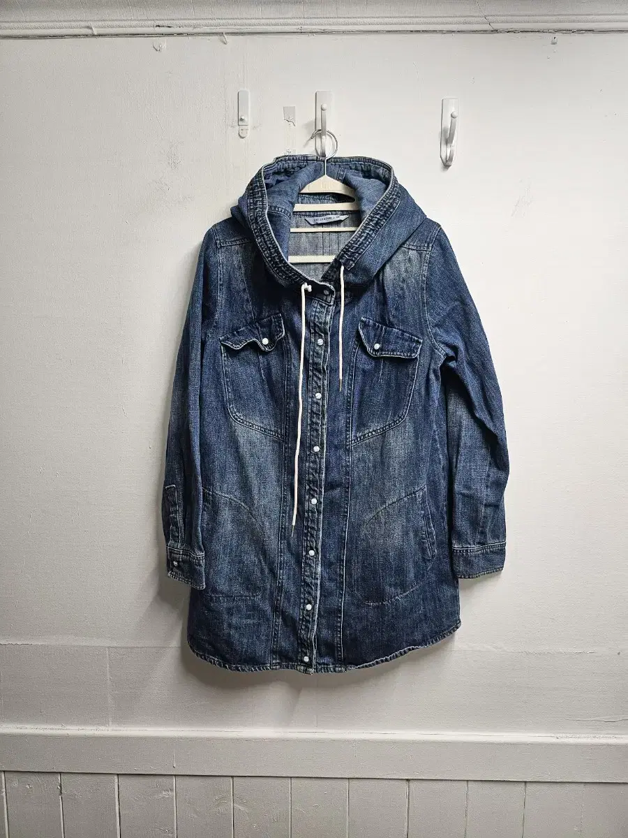 HOLLYWOOD B&F Hooded Long Jeans Jacket