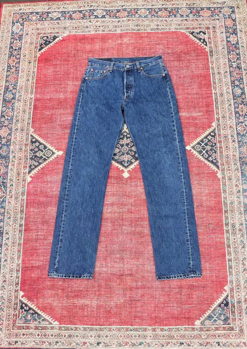 90s Vintage Levi's 501 Denim Pants for Sale