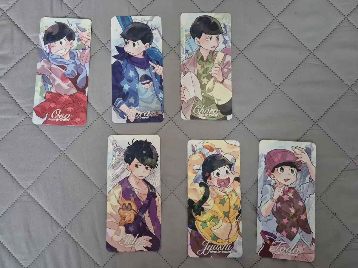 Osomatsu-san unofficial goods sells a set of kard teks.