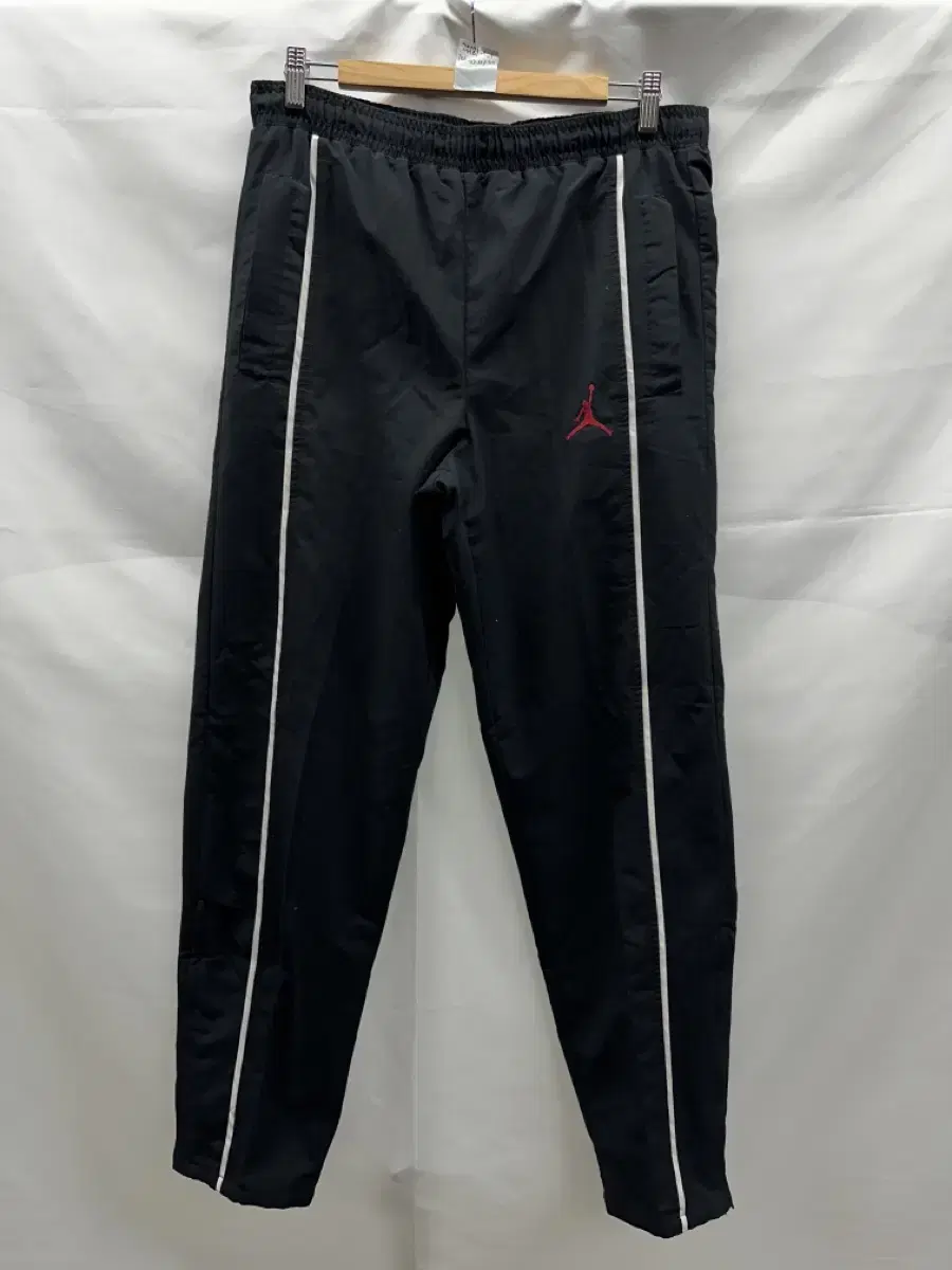 [Authentic/L] Nike Jordan Air Sideline Black Pants/Trousers