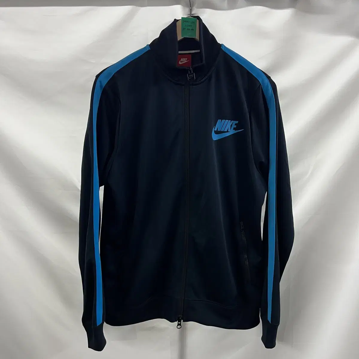 [authentic/l] nike swoosh sideline navy zip-up/jersey