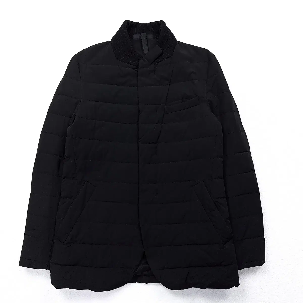 [95] Embio Black Puffer Jacket