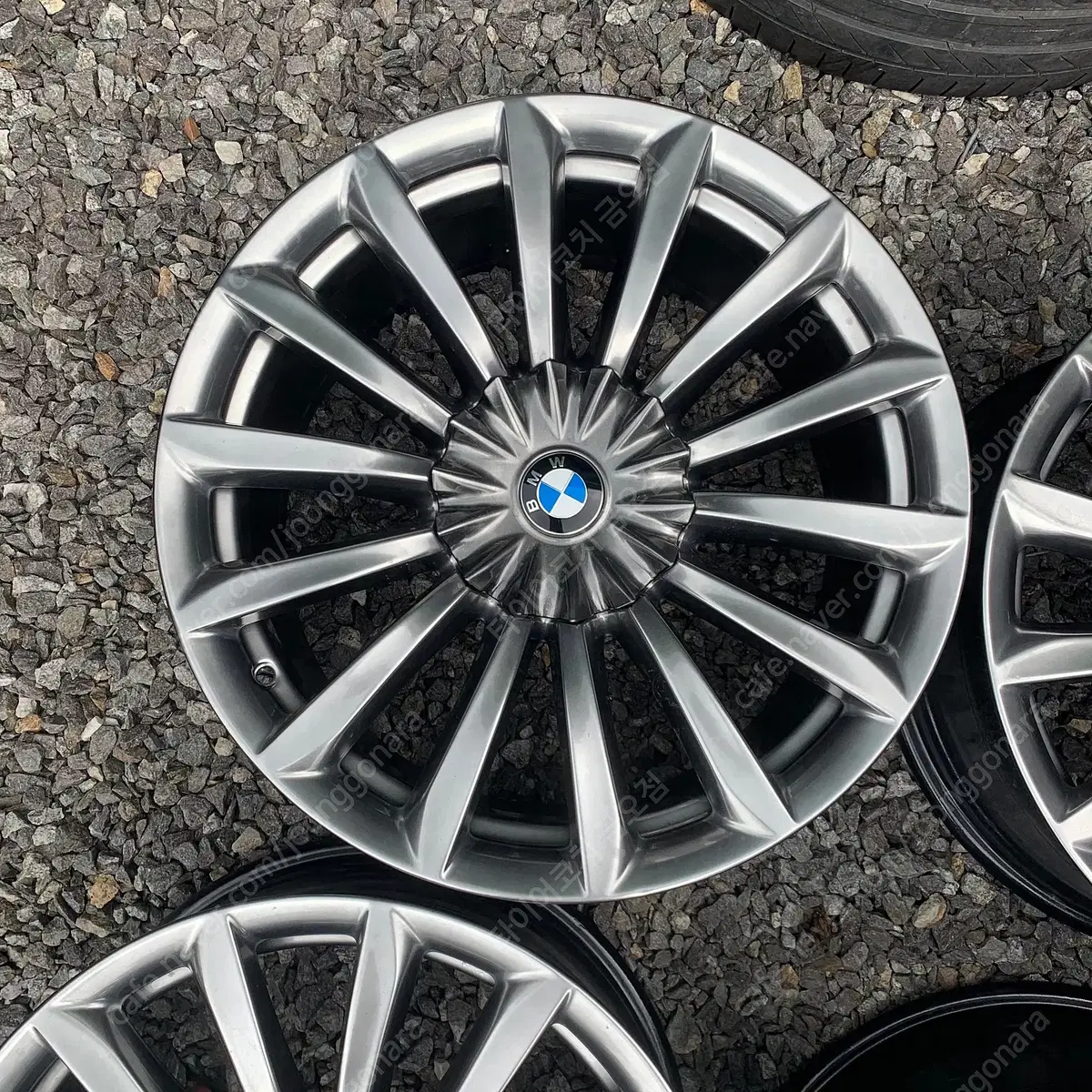 19인치 BMW7시리즈 G바디 하이퍼블랙 순정휠 한대분 판매합니다