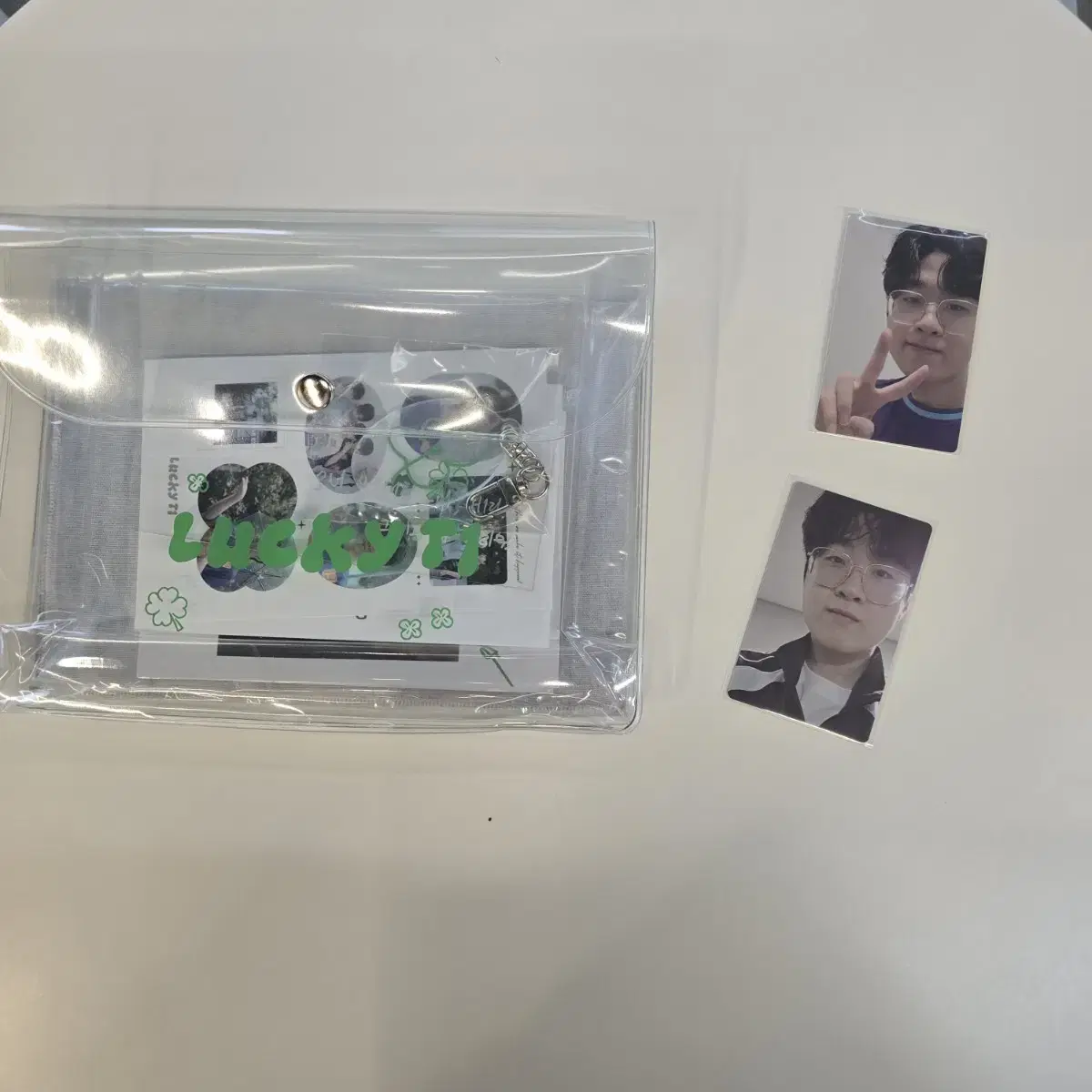 Goods of former Hanwha T1 Zeus player sold