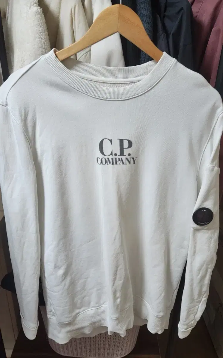 (Genuine) CP Company limited edition Man to Man