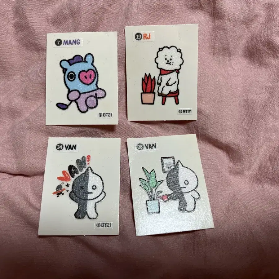 BT21 띠부씰(일괄)