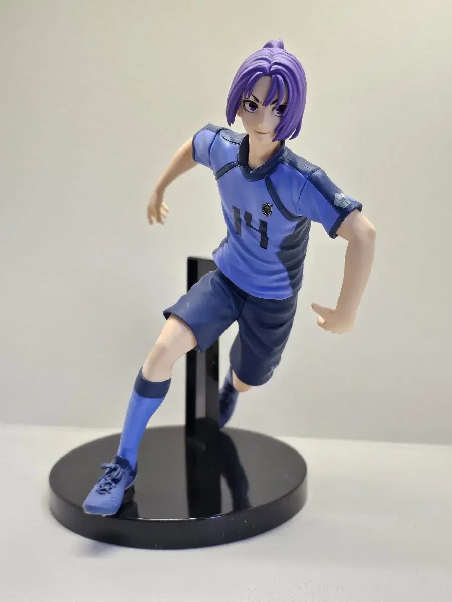 BLUELOCK Mikage Leo Banpresto Figures