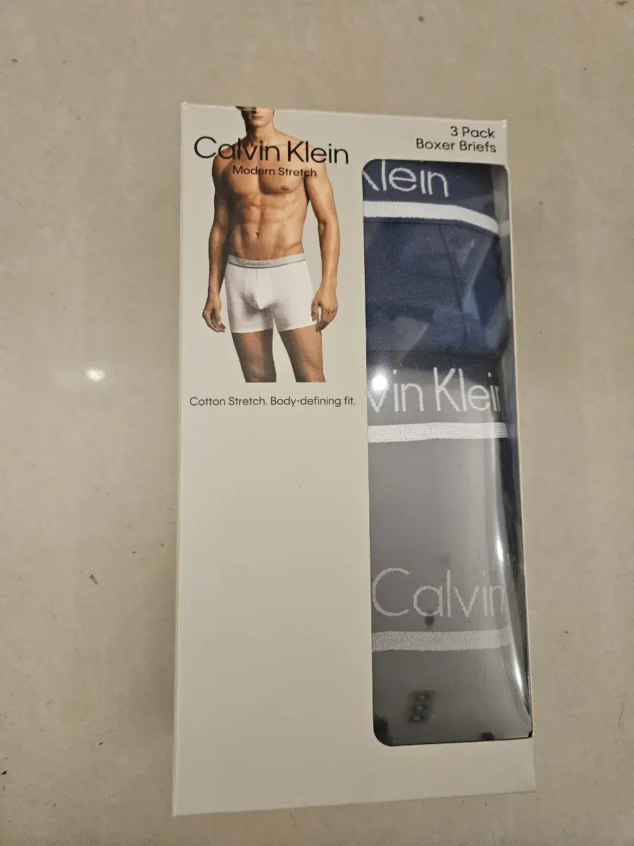 Calvin Klein Men's Brief Box of 3