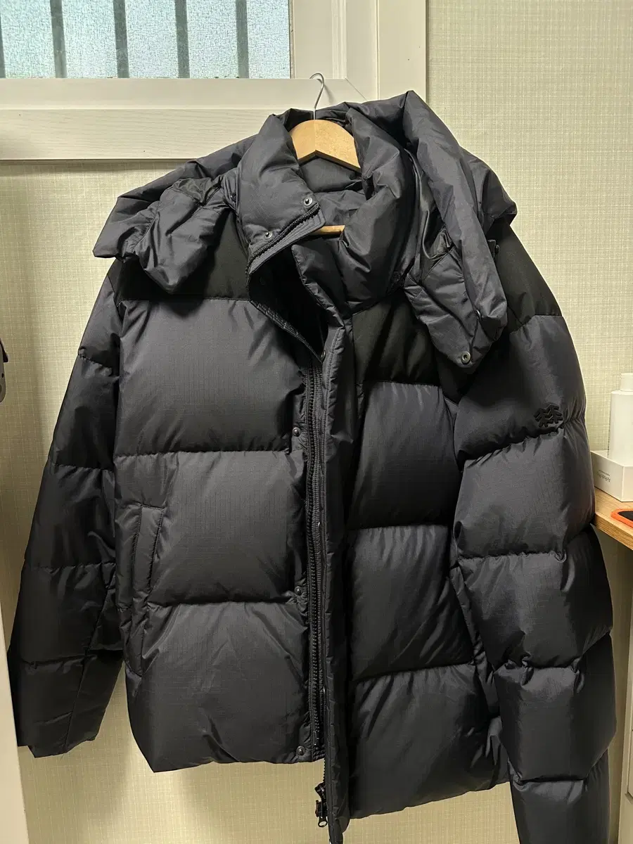 Kolon Hastia Puffer Size 110 Navy