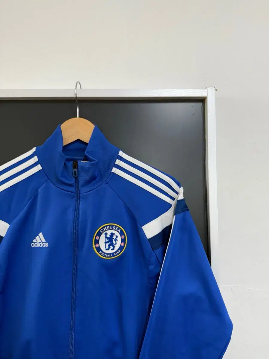 [M] Adidas White Farah Chelsea Jersey