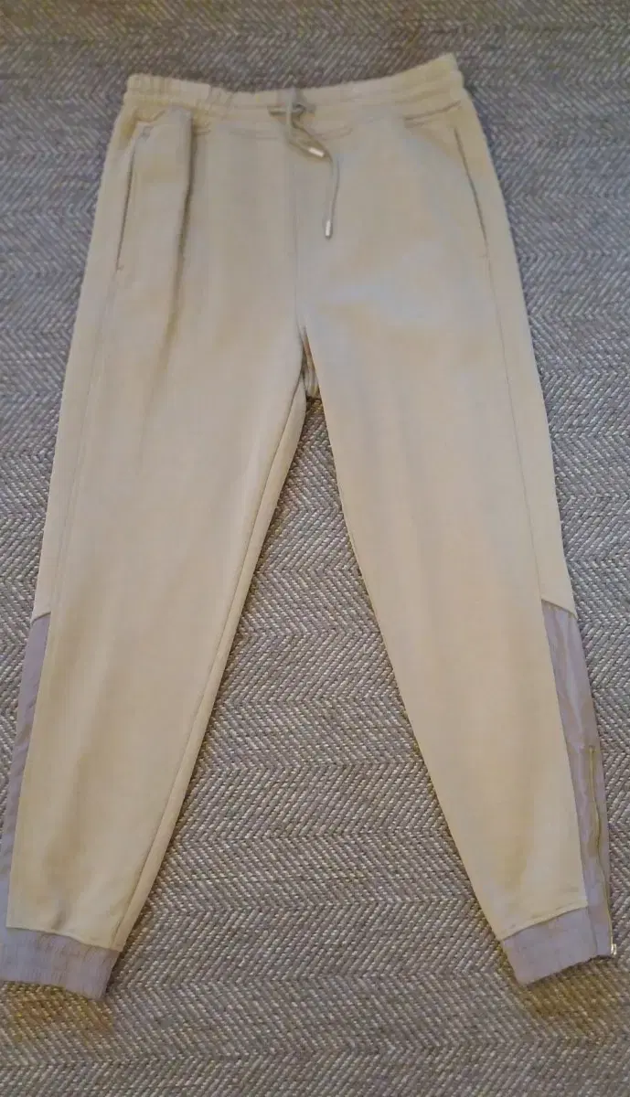 (New unworn) System Homme Brushed Jogger Pants 82(size 32)