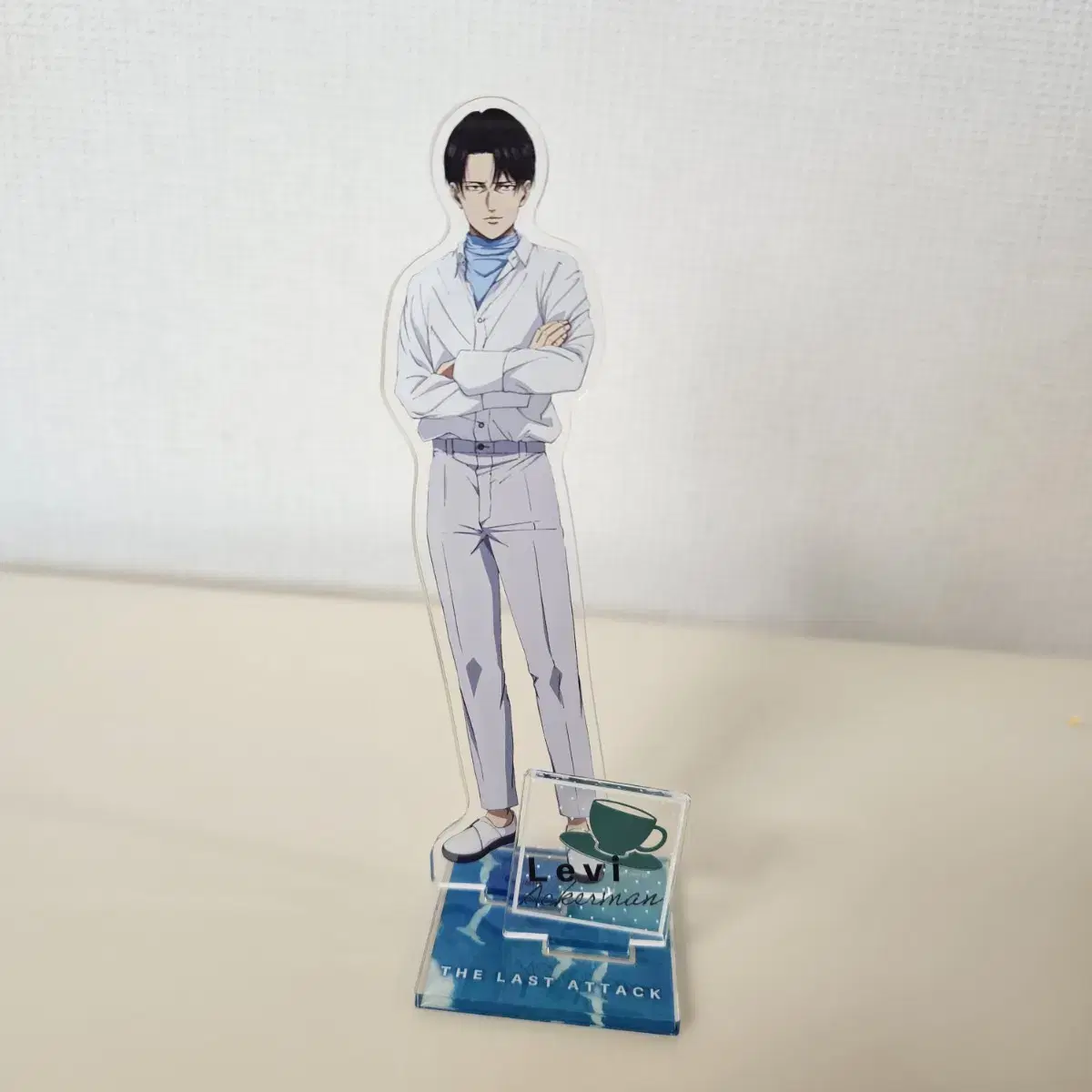 [Super New/Rare] Giant of Jin Last Attack Levi Acrylic Stand