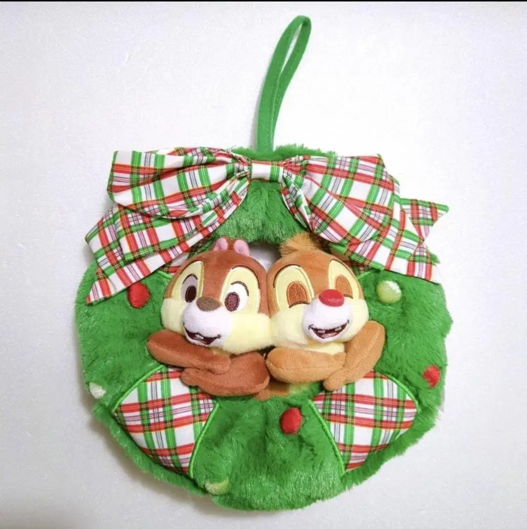 Tokyo Disney Chip & Dale Christmas Wreath