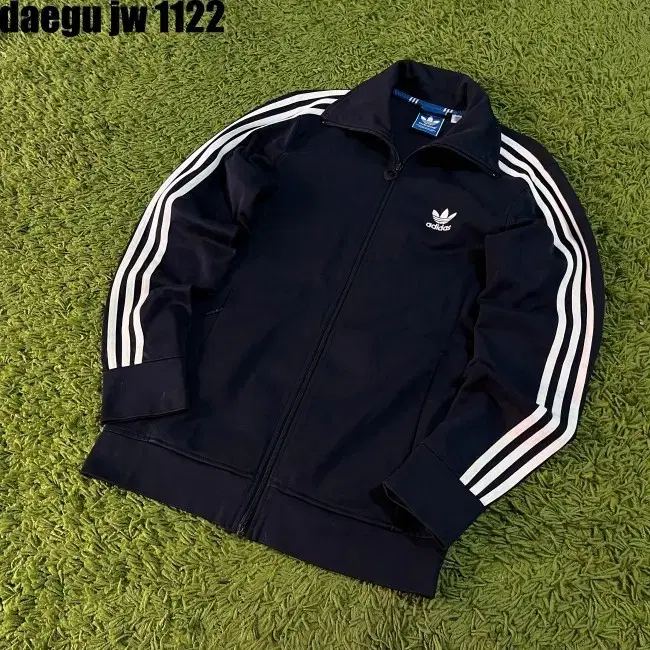 L ADIDAS ZIPUP 아디다스 집업