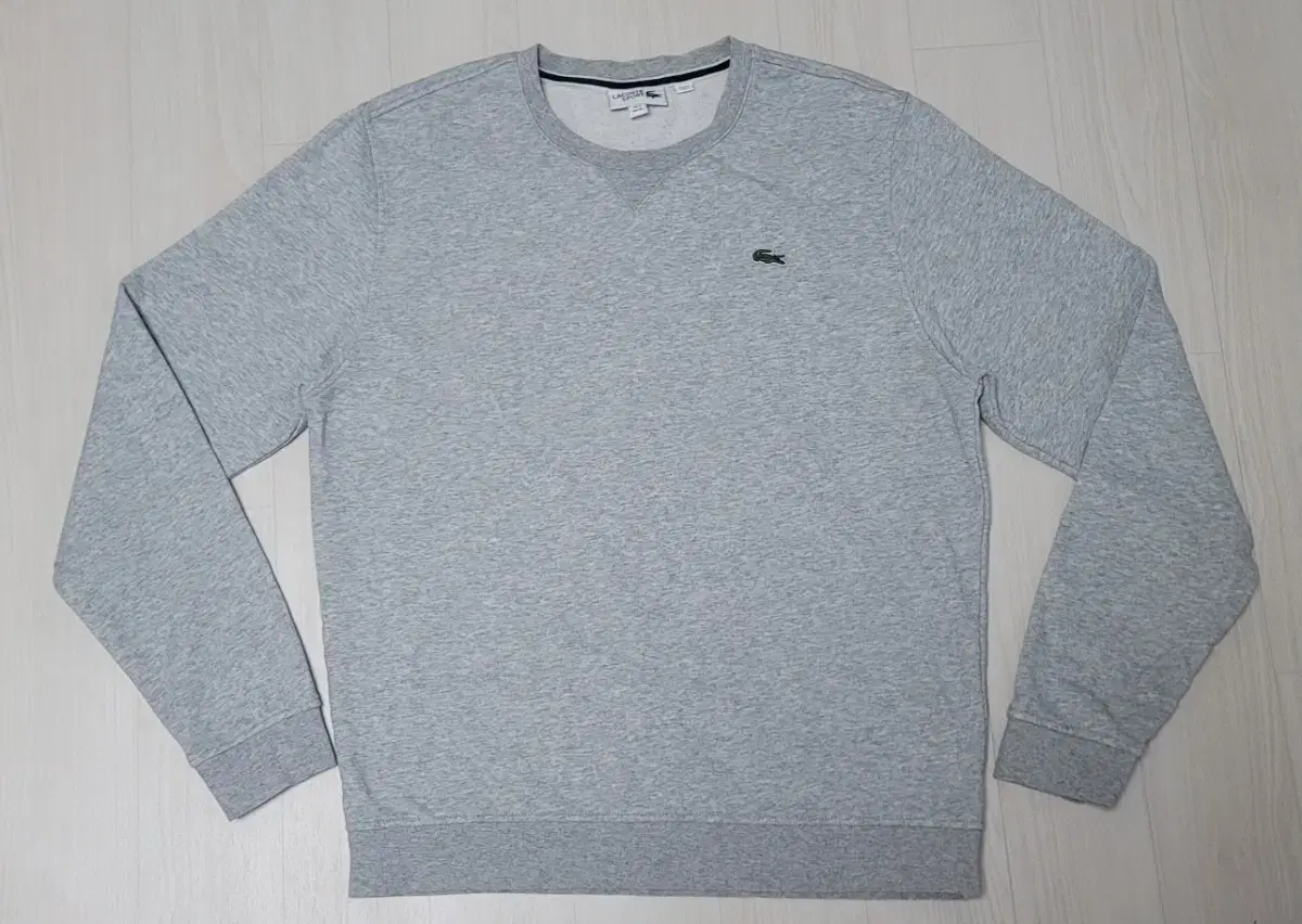 (XL)Lacoste Gimo Long Sleeve T-Shirt sells