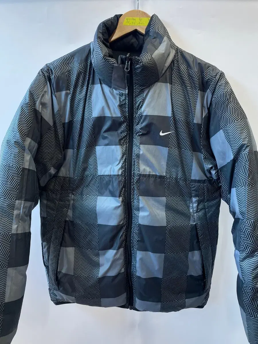 [Authentic/S] Nike Swoosh Duck Down Double-Sided Plaid Padding