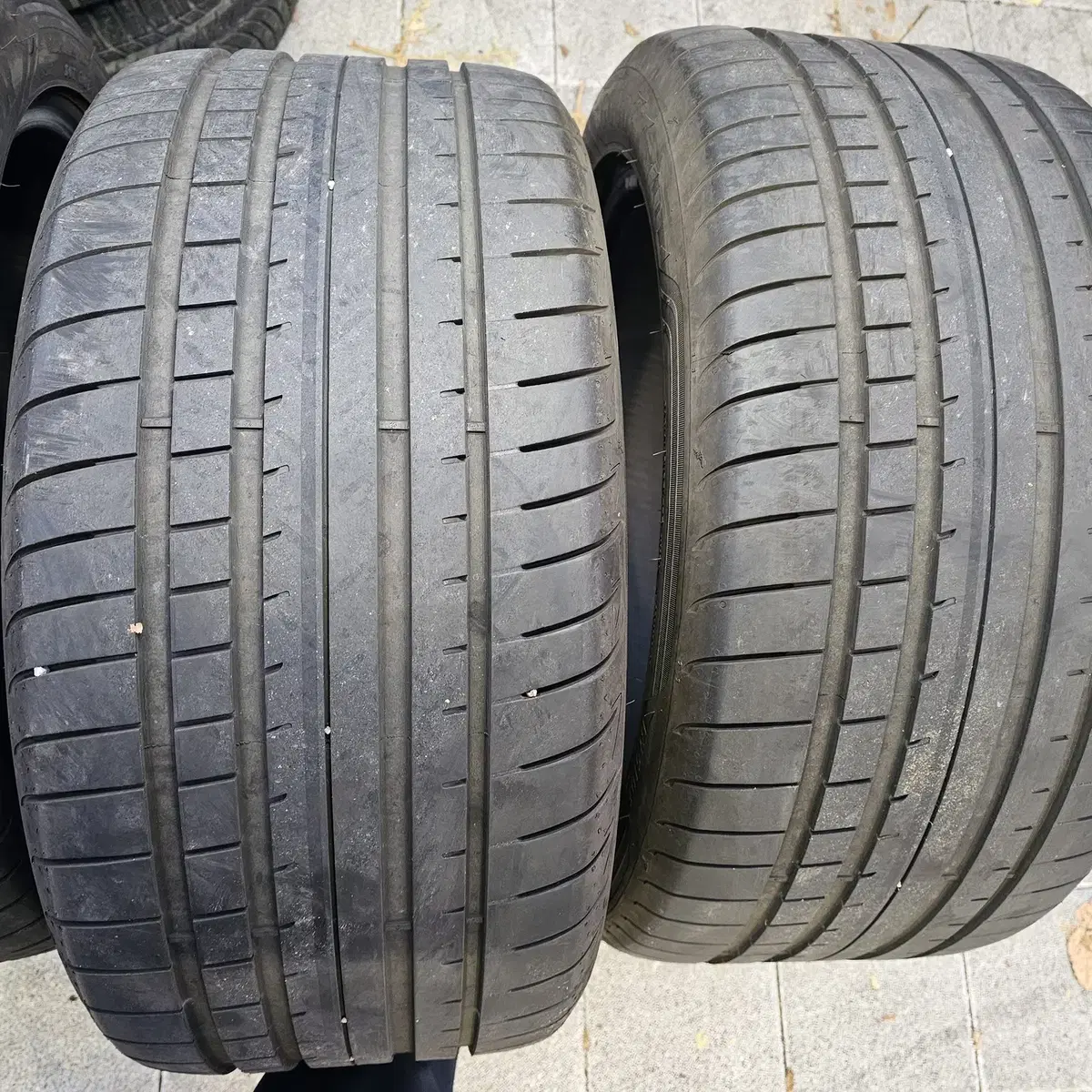 245/45R18, 275/40R18  5시리즈  런플랫타이어 4본