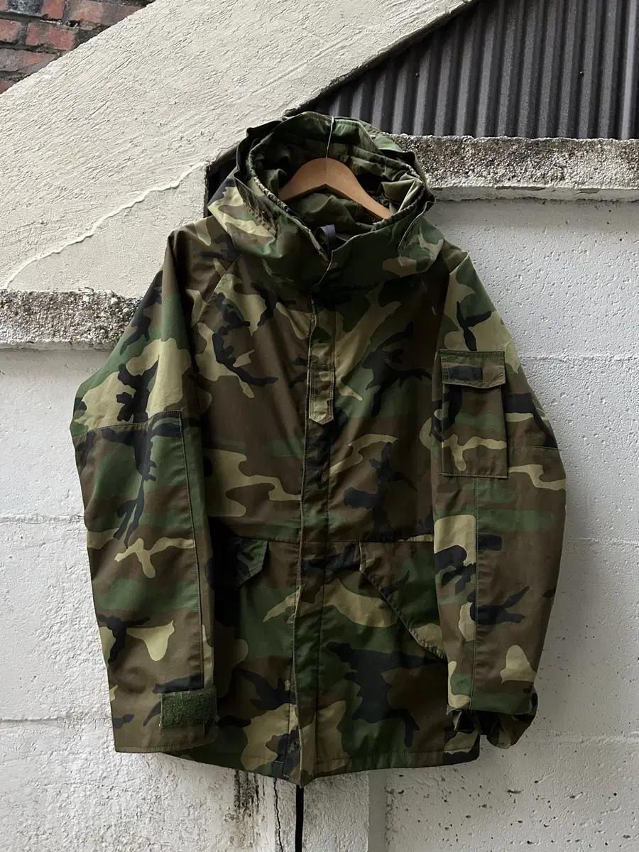 90s USA ARMY Original Woodland Gore-Tex Cold Weather Parka95