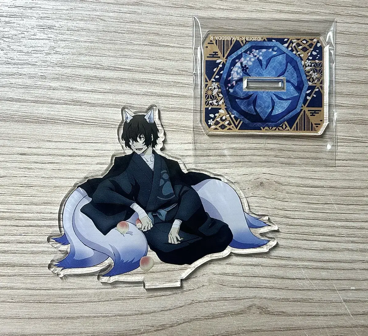 Moons Dog Osamu Dazai 15 years old Bunmayo Kumihō acrylic stand