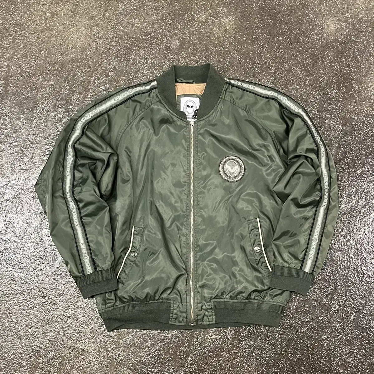 90s Alien nation bomber jacket (110)