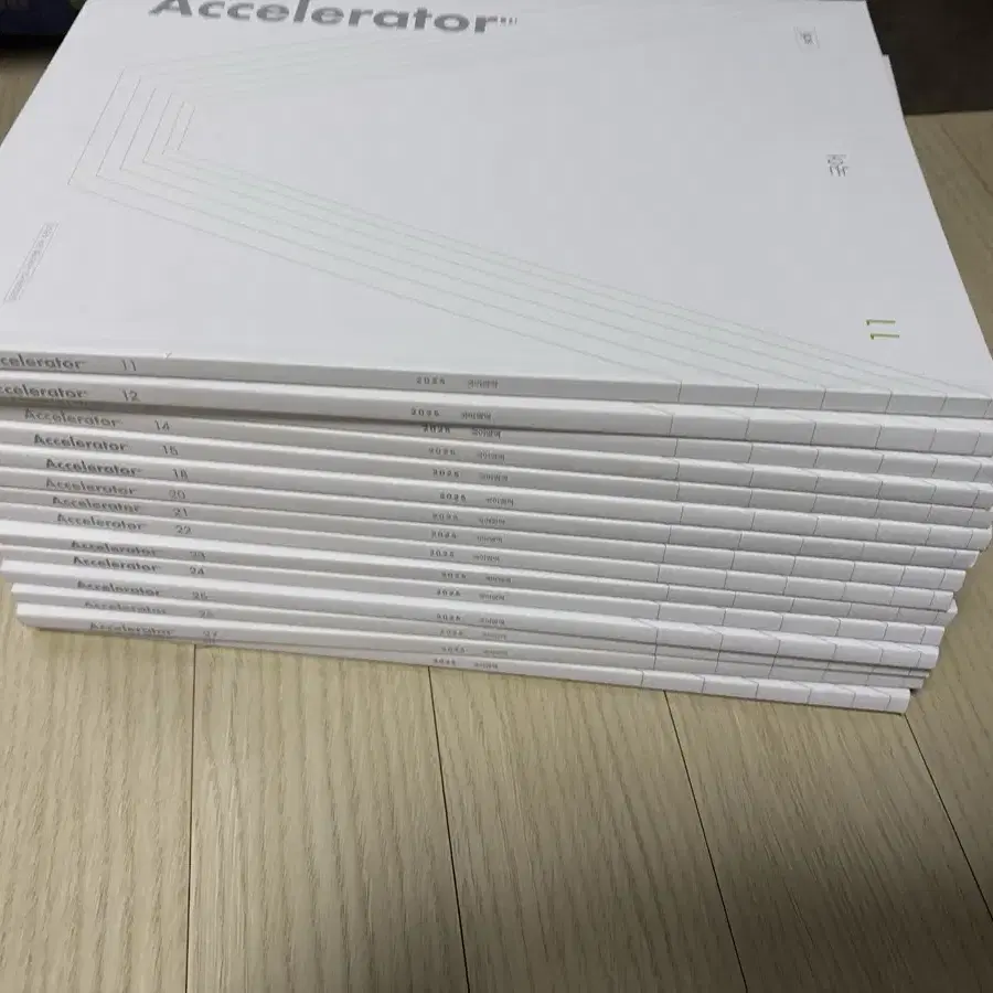 시대인대 국어 Accelerator 1권 당 7000원