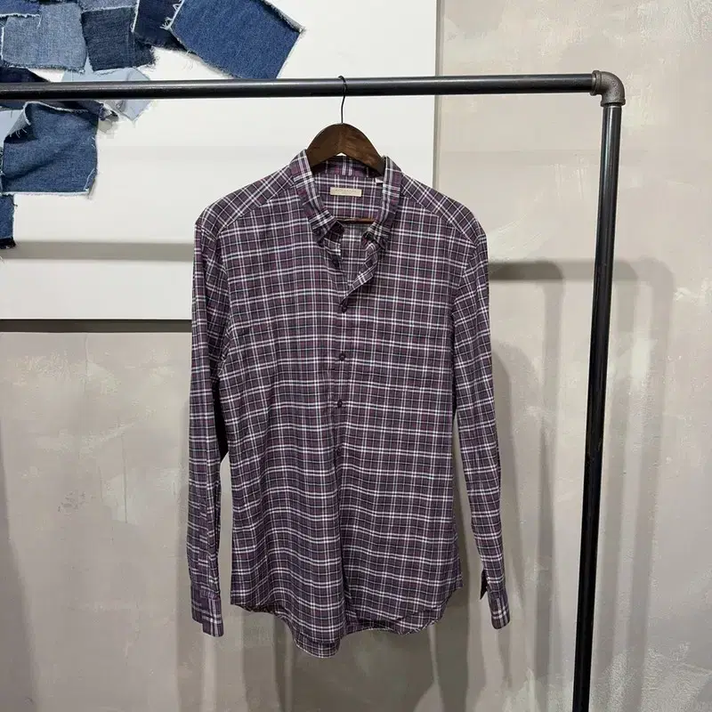 (105) Burberry Luxury Casual Check Shirt Southern