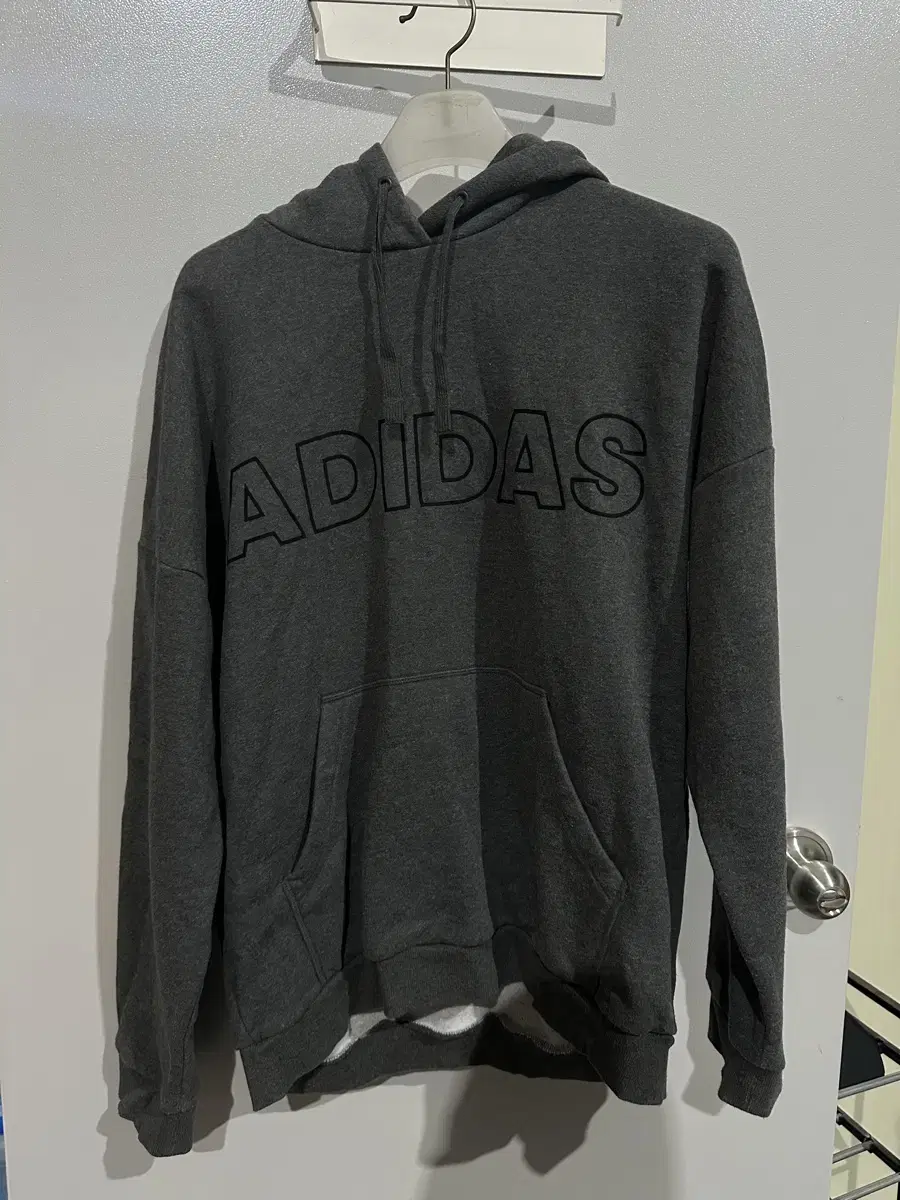 Adidas Hoodie 105