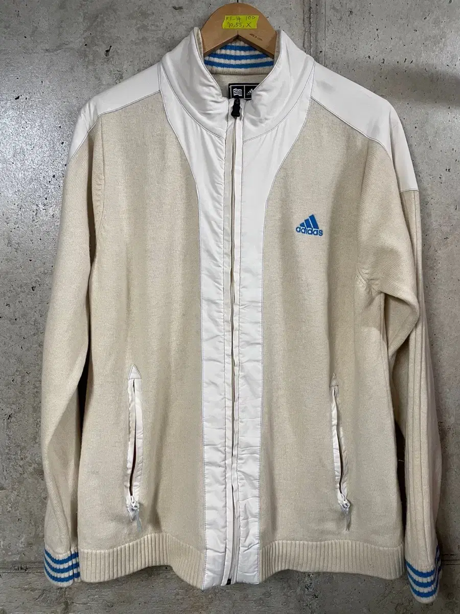 [Authentic/100] Adidas Ivory Knit Zip Up