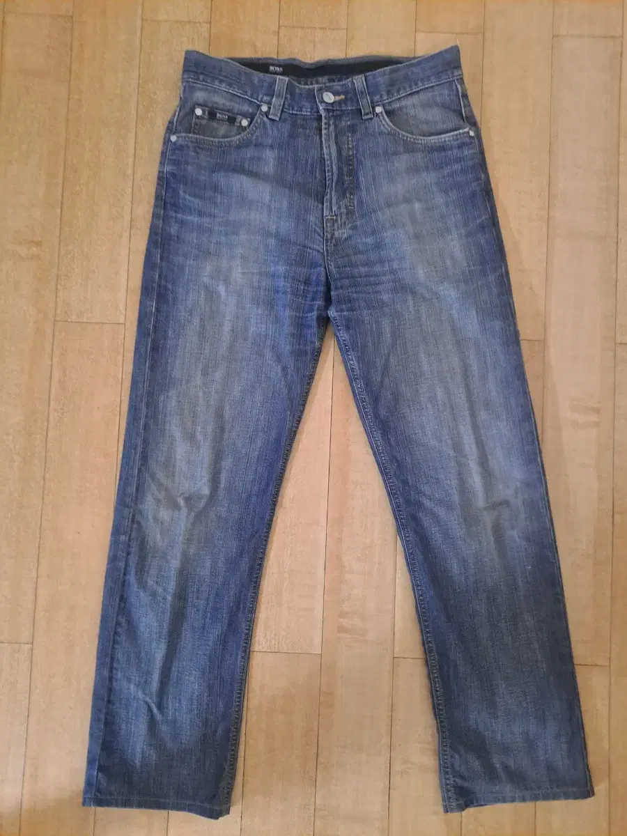 [32] Hugo Boss Jeans