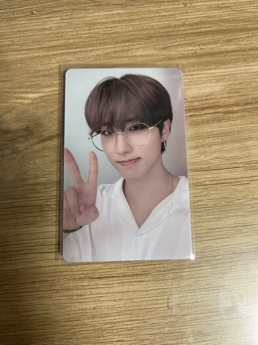 Straykids skz han han jisung Maxident soundwave GlassesPhotocard