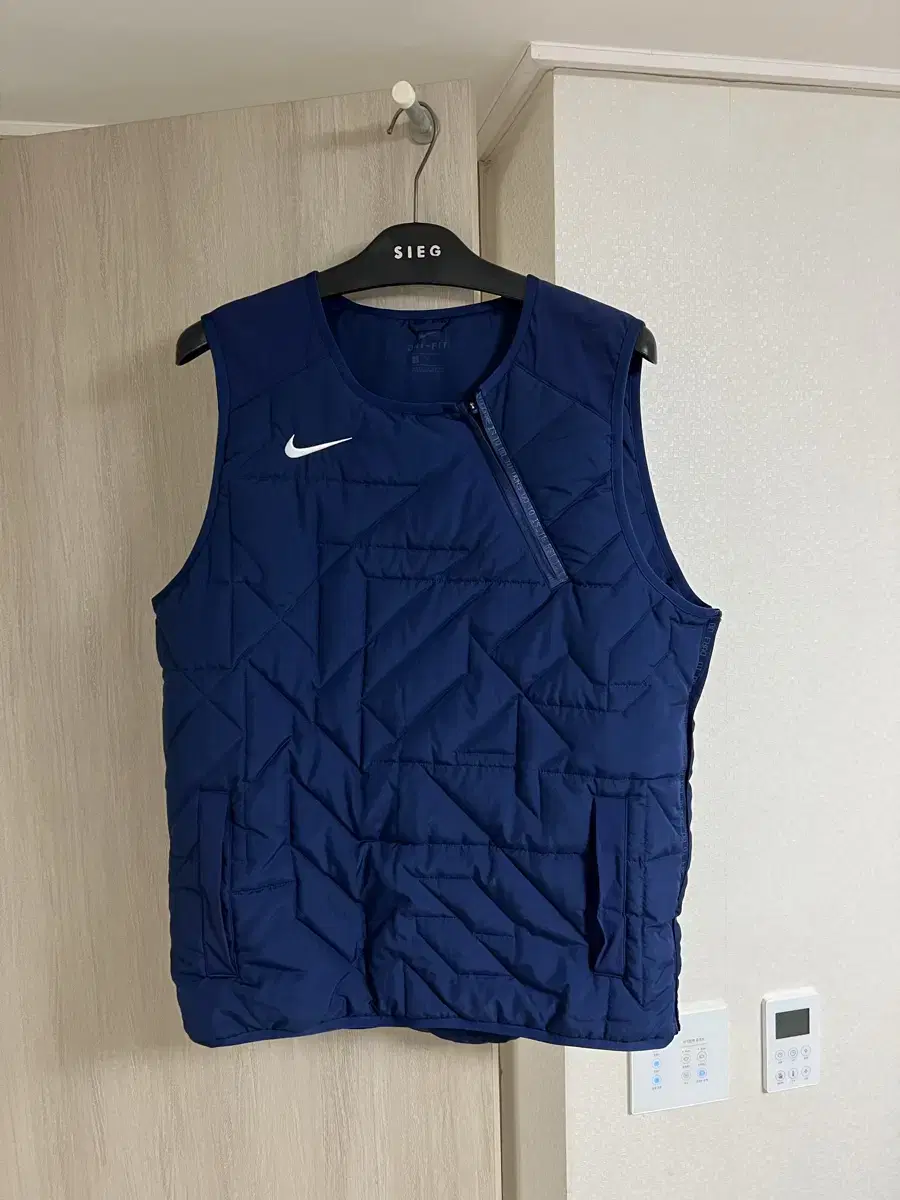 Nike Tottenham Padded Vest Jo Padded L