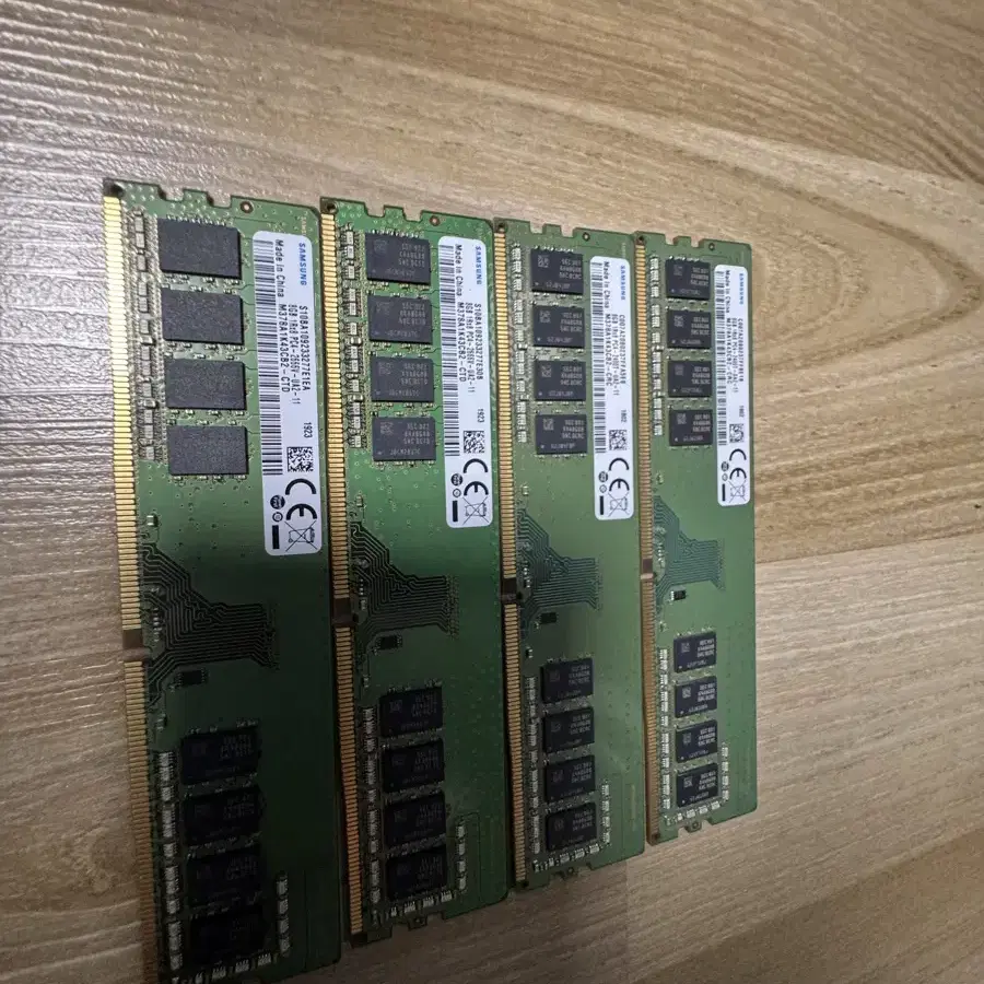 DDR4 8G 램 4개 일괄