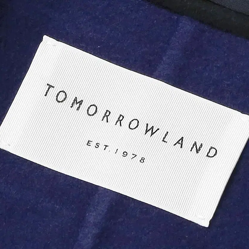 투모로우랜드 [Tomorrowland] 소프트 울 자켓