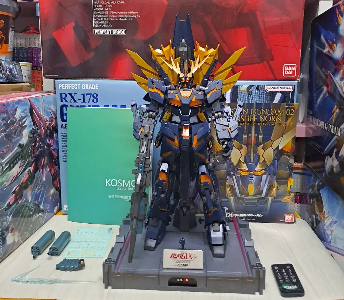 Vahn PG Benshinorn unicon Gundam Gazo LED Cosmos!!!