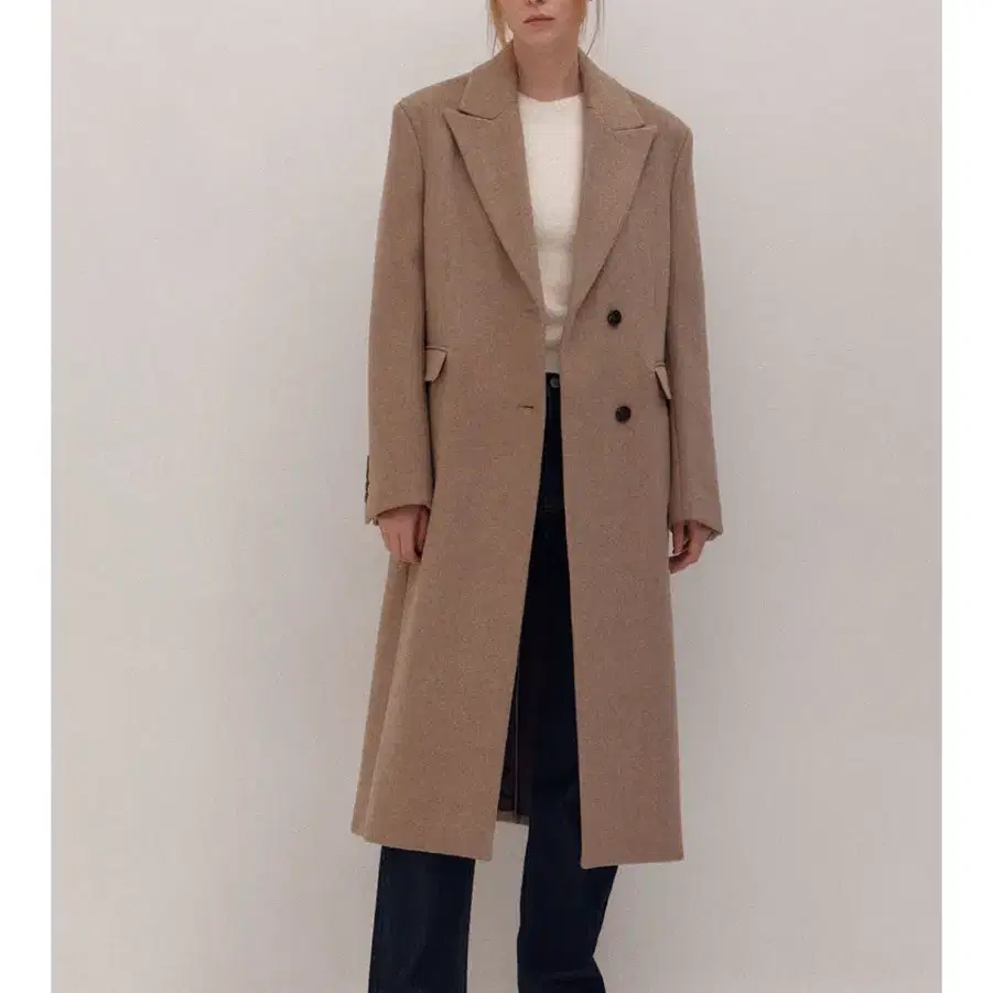 아바몰리 코트 peaked semi double coat (size: S