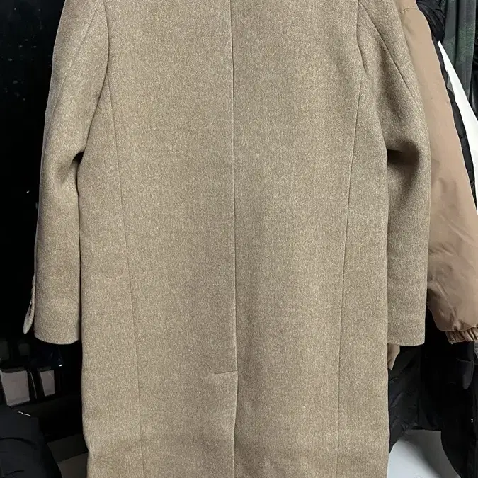 아바몰리 코트 peaked semi double coat (size: S