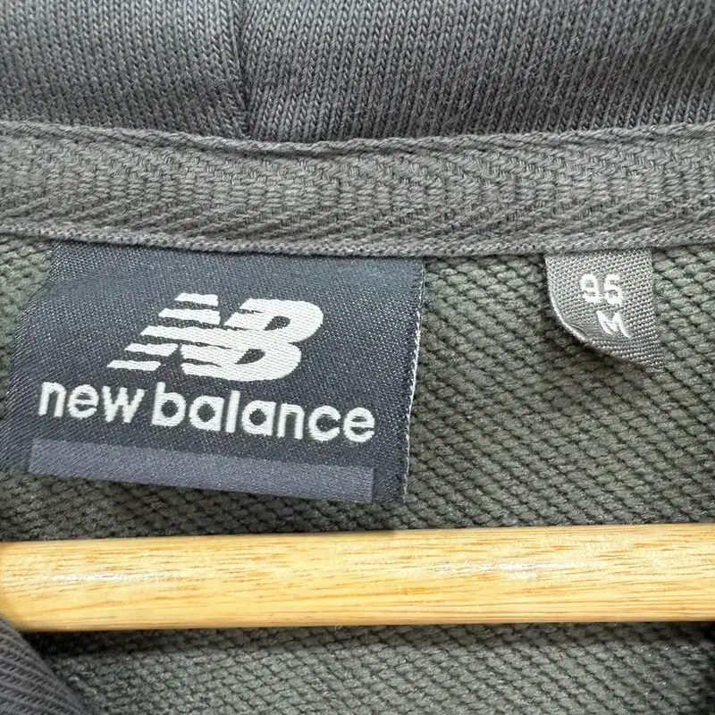 [ NEW BALANCE ] 뉴발란스 후드티 [95(M)]